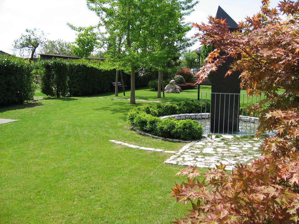 Hotel Da Si-Si Gemona del Friuli Exterior foto